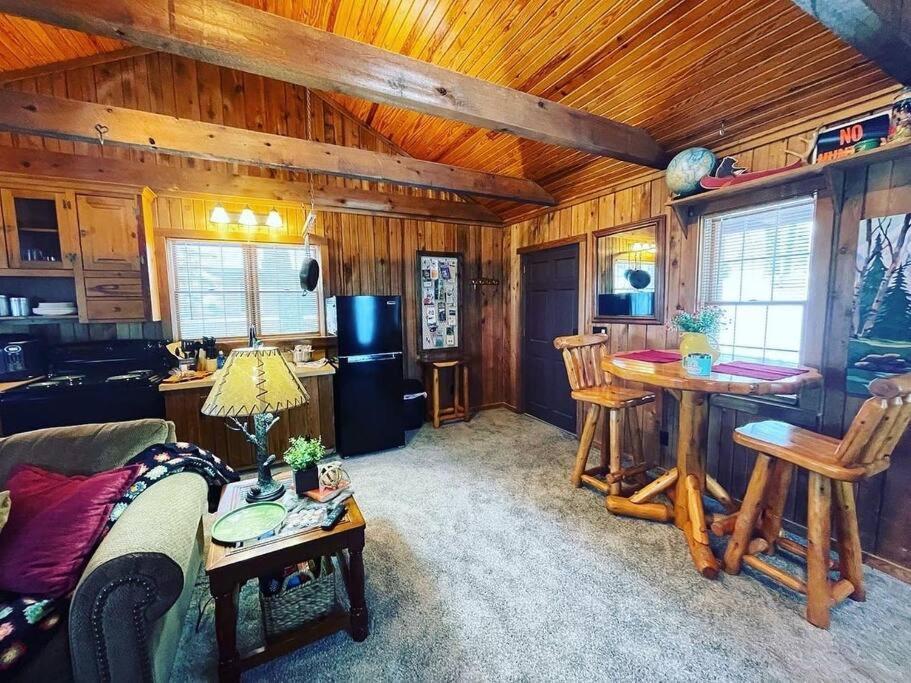 Eagle Crest Cabin, White River View With Hottub Eureka Springs Bagian luar foto